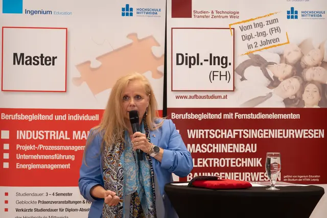 Vizebürgermeisterin von Weiz und ebenfalls Absolventin, Monika Langs. | Foto: Hermann Burgstaller
