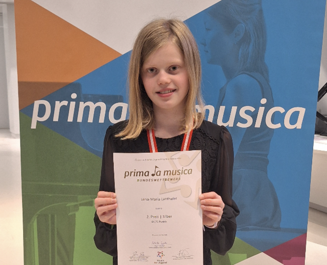 Bravo Lena-Maria! Die junge Sängerin aus Fulpmes holte beim Bundeswettbewerb "prima la musica" einen 2. Preis mit Silber. | Foto: F. Lanthaler