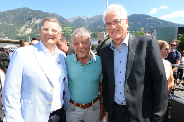 TVB Obmann Andreas Jenewein, GR Walter Egger, Dekan Martin Müller.