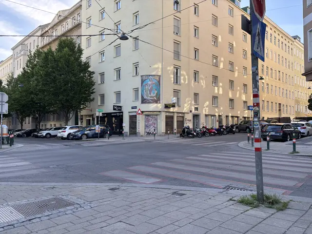 Es soll geprüft werden, ob bauliche oder verkehrstechnische Anpassungen die Gefahr entschärfen könnten.  | Foto: Matthias Pandrea/Mein Bezirk