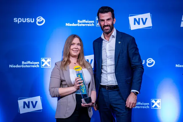 Sandra Kaufmann und LHStv Udo Landbauer | Foto: Redshift Media