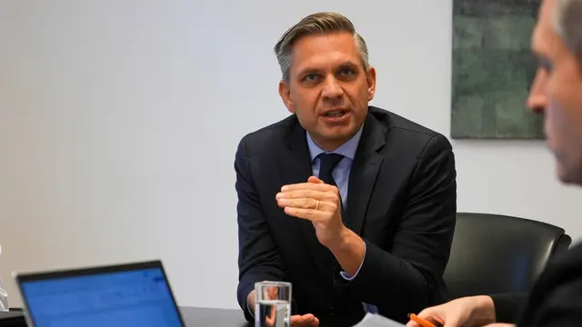 Laut Energieminister Wolfgang Hattmannsdorfer (ÖVP) liegen die Treibstoffpreise unter dem Schnitt der Eurozone. | Foto: MeinBezirk/Andreas Pölzl