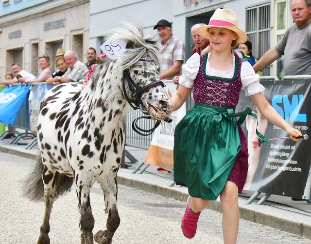 Luisa Rastinger aus Rutzenmoos