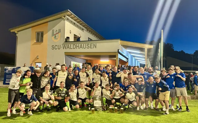 Die Spielgemeinschaft Waldhausen/Gloxwald ist Meister in der 2. Klasse Waldviertel Süd/Yspertal. | Foto: MeinBezirk Perg/Köck