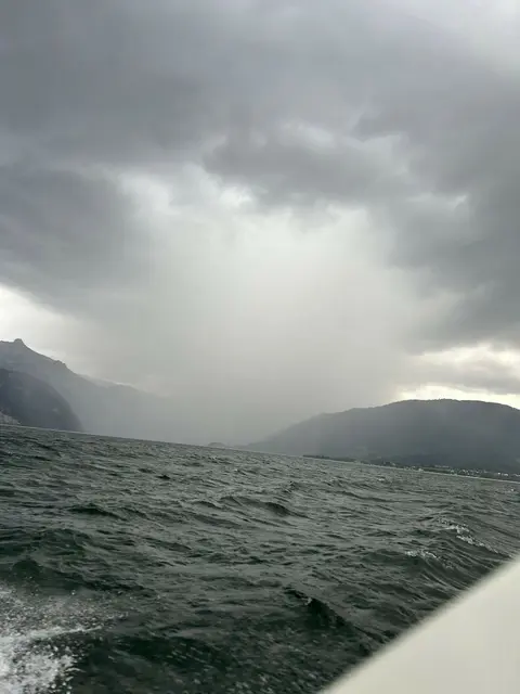 Vermisstensuche nach Stand-up-Paddler und Segler aus Wasser gerettet