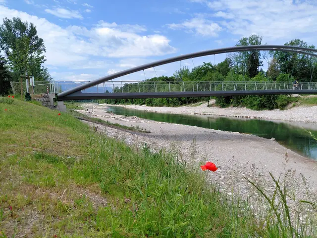Der Siezenheimersteg verbindet Österreich und Deutschland  | Foto: H.Bachinger