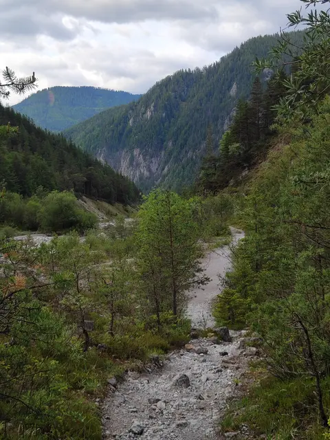 ..und zurück in's Tal nach St.Ilgen... | Foto: I.Wozonig