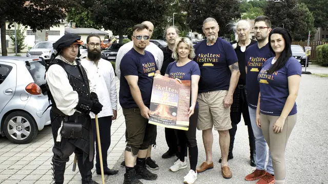 Esterhazy Husaren werben fürs Keltenfest | Foto: Markus Achleitner