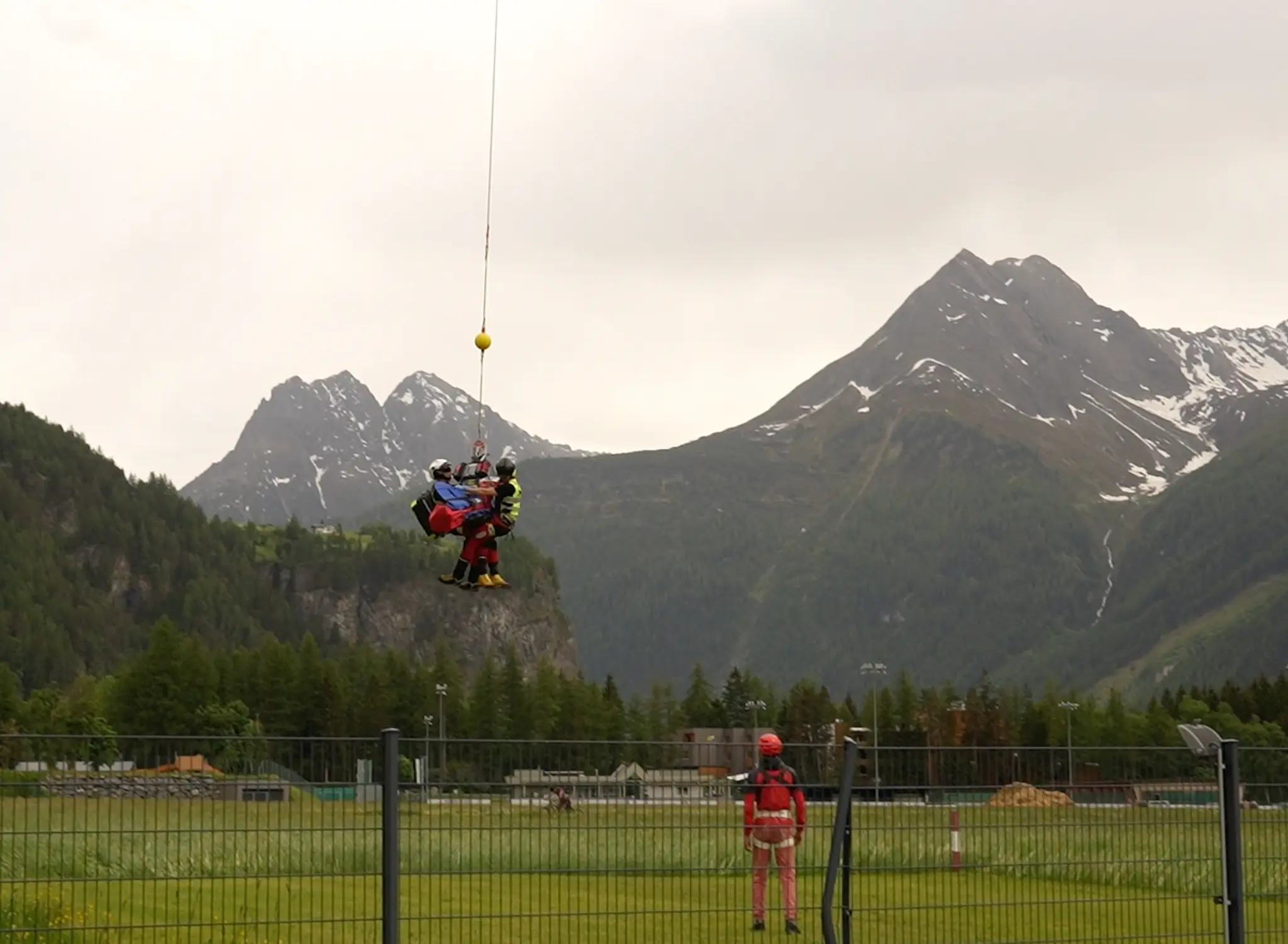 Längenfeld municipal area: 61-year-old man falls to his death while ...