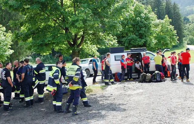 Großaufgebot an Einsatzkräften