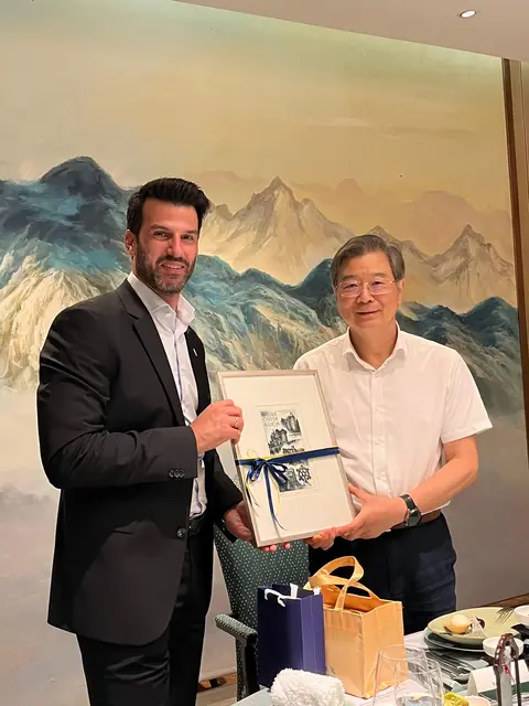 Udo Landbauer mit Ye Zhengbo | Foto: FPÖ Niederösterreich