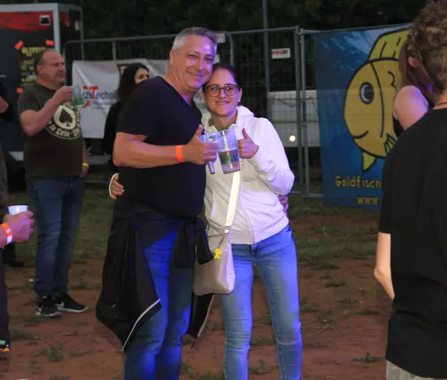 Andreas Müllner - ein begeisterter Rock-Musiker und Natascher zeigten sich von den Auftritten von "Metternich" und "Rammenhof" beeindruckt. | Foto: Peter Seper