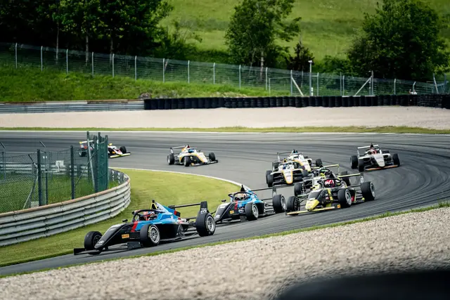 Formel-Nachwuchs in der F4. | Foto: Manuel Mackinger/IGMS 