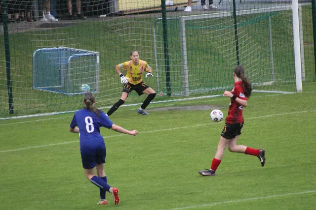 Frauenfußball-Derby in Windhaag bei Perg | Foto: MeinBezirk Perg/Köck