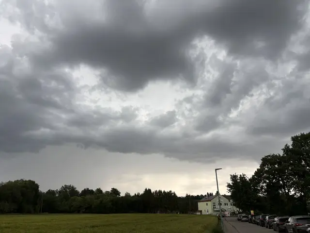 Gewitterwolken nahe des Askö-Sportparks | Foto: MeinBezirk Perg/Köck