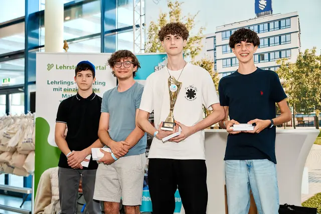 Die Kaindorferinnen und Kaindorfer erreichten Platz Eins in der Kategorie MINT Teamwertung sowie in der Einzelwertung.  | Foto: Etzl Fotos