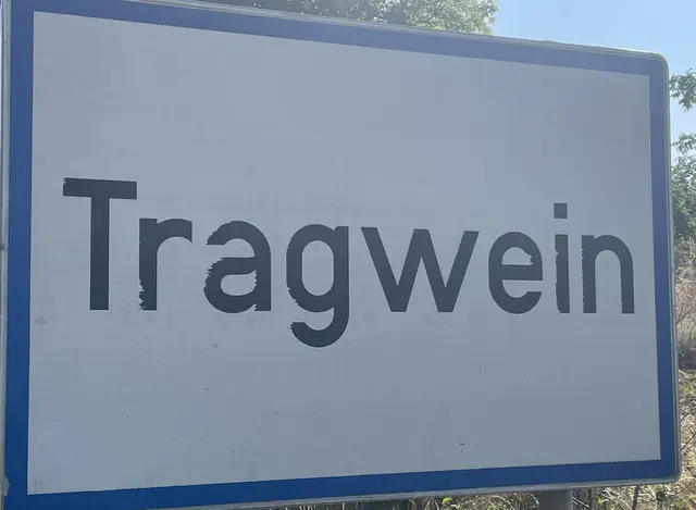 Tragweiner Ortsschild (Symbolbild). | Foto: MeinBezirk