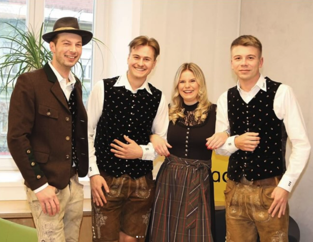 Andreas Gräfling (2.v.l.) ist der Obmann der Zech. | Foto: Stadt Villach/Kompan