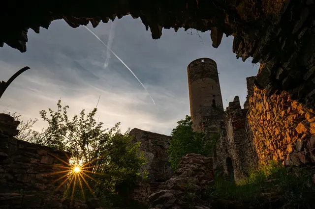 Sonnenuntergang auf Ruine Kollmitz | Foto: Markus Pufler