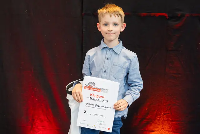 Adrian Sagerer-Foric aus Vöcklabruck holte den dritten Platz bei den Taferlklasslern. | Foto: Land OÖ/Andreas Krenn
