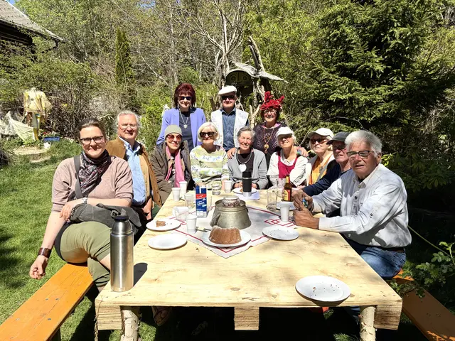 Ina Seiser, Werner und Barbara Schachner, Tanja Krauß, Hans Pucher-Pacher, Mathilde Steiner, Kunstinteressierte, Waltraut Winkler, Eva Schmid, Gitti Schmid-Schmidsfelden, Werner Kastiunig, Hans Freithofnig | Foto: Privat