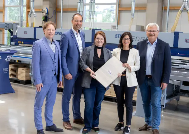 OTT produziert mit 80 Mitarbeitern Maschinen für die Möbelindustrie