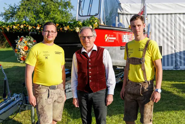 Neues A-Boot der FF Haibach offiziell in Dienst gestellt