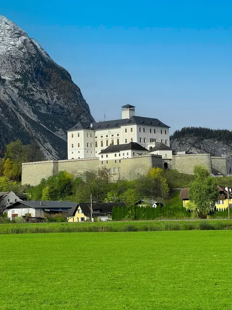 Schloss-Trautenfels