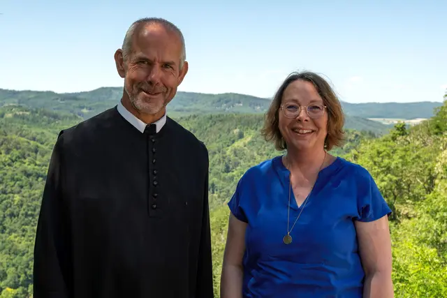 Obmann Pater Maurus Kocher und Geschäftsführerin Susanne Bauer vom Verein "Forum Wald &amp; Gesundheit" | Foto: Stift Göttweig/Pater Pius Nemes