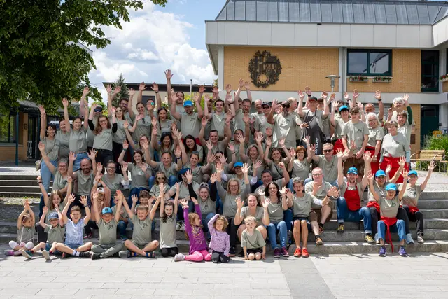 Maifest in Wallern begeistert mit Gemeinschaft und guter Stimmung