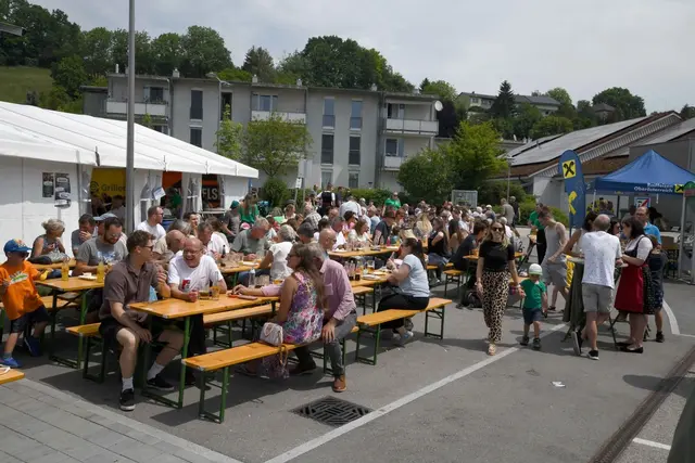 Viele Besucher beim Fest | Foto: Rudolf Dornik