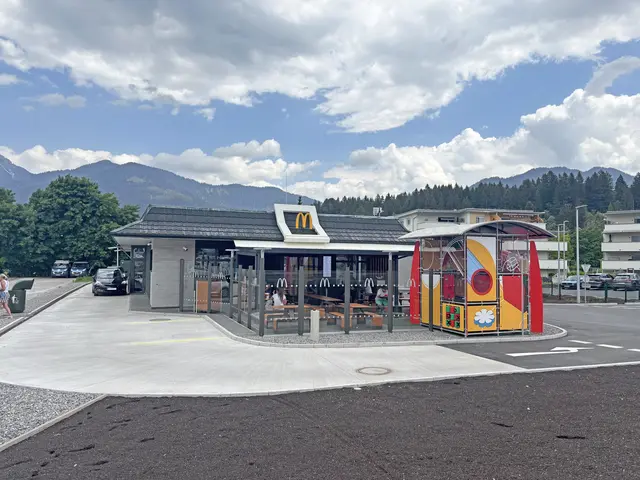 Das modernisierte McDonald’s Restaurant in Reutte öffnete nach knapp fünf Wochen Umbauzeit wieder seine Türen. | Foto: Christine Posch