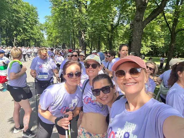 Neun Mitarbeiterinnen traten beim Frauenlauf im Prater an