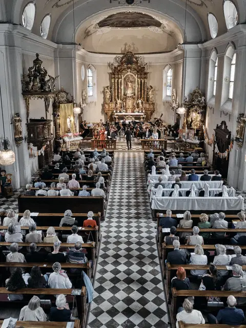 Der Abend war sehr gut besucht. | Foto: Julian Raggl