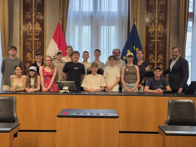Mittelschule St. Florian erlebte Politik-Tag im Parlament in Wien