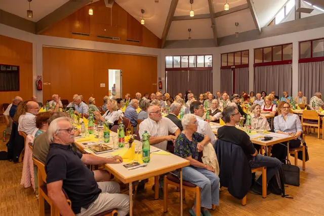 100 Teilnehmer aus ganz Oberösterreich sowie einige Gäste aus Niederösterreich, Wien und Bayern kamen zur Tagung. | Foto: Jürgen Brochmann