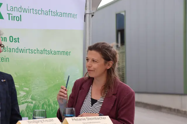 Vertreter aus Wirtschaft, Landwirtschaft und Regionalentwicklung arbeiten gemeinsam an neuen Energielösungen. Im Bild: Melanie Steinbacher (GF Regionalmanagement KUUSK) | Foto: Martina Obertimpfler 