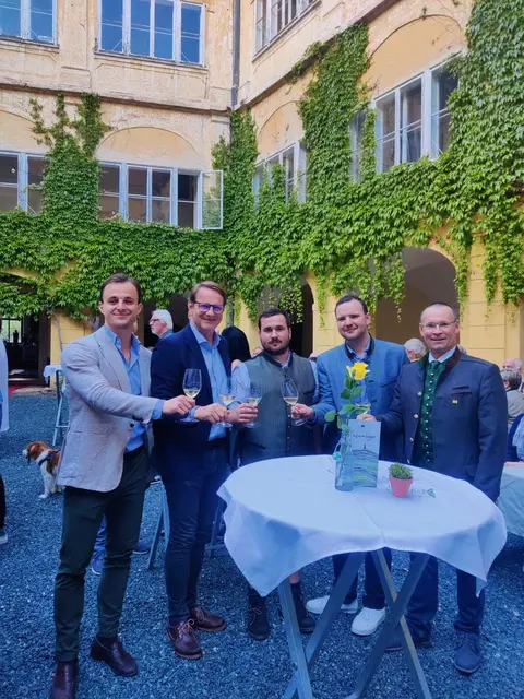 Die Jahrgangspräsentation des Bioweinguts Schmallegger bot Einblicke in die aktuellen Bio-Weine. | Foto: Bioweingut Schmallegger