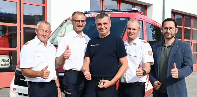 vlnr.: KDT Christian Gruber, BFK Thomas Dreiblmeier, Thomas Schmidinger, AFK Jürgen Weißmann, BGM Martin Pelzer