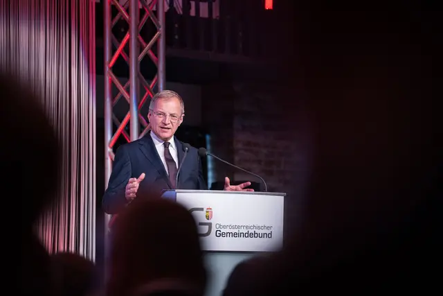 Landeshauptmann Thomas Stelzer (ÖVP) beim Gemeindetag in Freistadt. | Foto: Max Mayrhofer