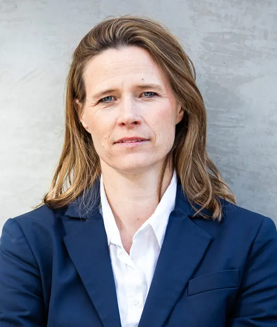 Expertinnen verraten, wie du dich vor Übergriffen schützt