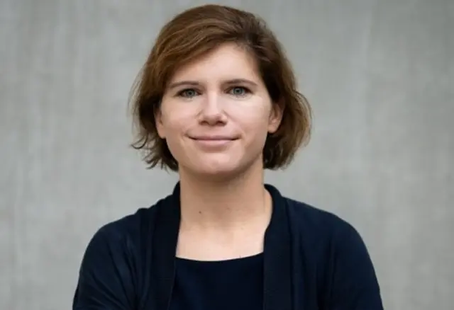 Autorin Ingrid Brodnig ist zu Gast in Ried. | Foto: FOTO: BRANDSTÄTTERVERLAG.COM
