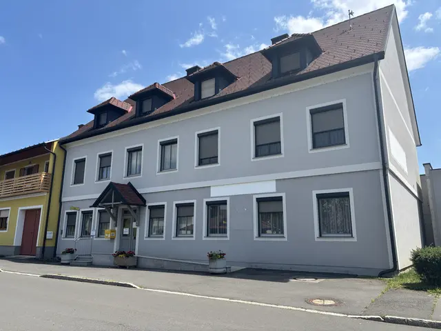 Die Oberwarter Siedlungsgenossenschaft hat das alte Gemeindeamt erworben und baut dort weitere Wohnungen. | Foto: Elisabeth Kloiber/MeinBezirk