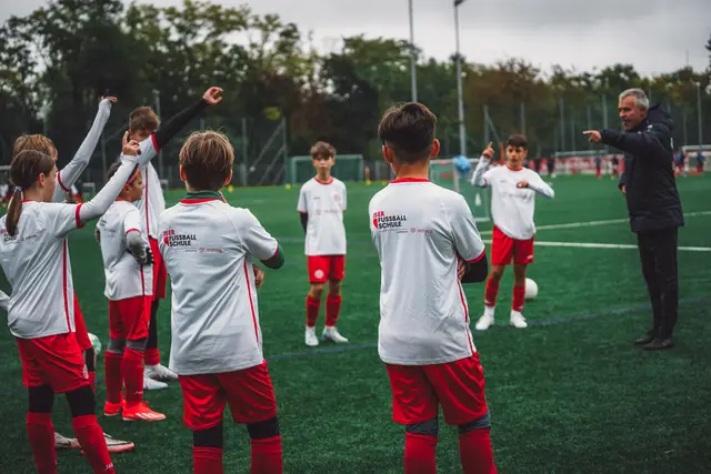 Die 05er-Fußballschule kommt nach Hopfgarten