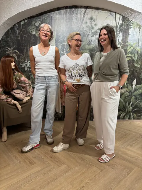 Mode macht Spaß – auch den gennermädels. | Foto: Kühn