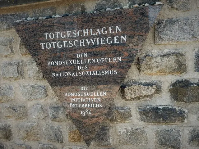 1984 wurde die erste Gedenktafel für homosexuelle Opfer des Nationalsozialismus an der Gedenkstätte Mauthausen enthüllt. | Foto: KZ-Gedenkstätte Mauthausen