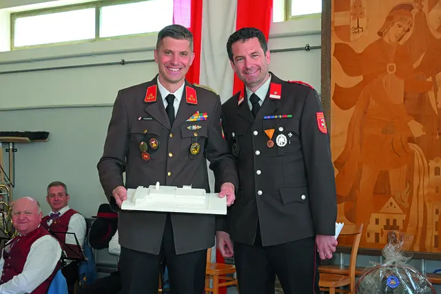 Gemeinsamer Spatenstich nach langer Planungsarbeit