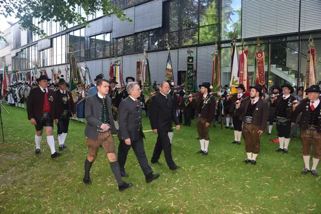 Landesüblicher Empfang

 | Foto: UTV