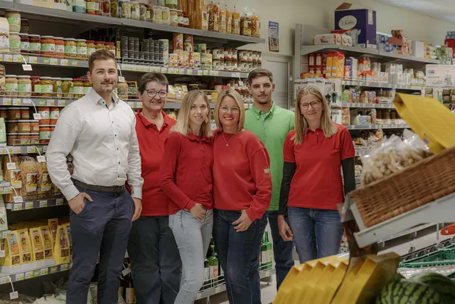 Große Feier zur Nah&Frisch-Eröffnung in Lichtenberg