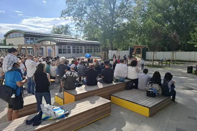 Sta Christiana Frohsdorf feierte den neuen Schulhof